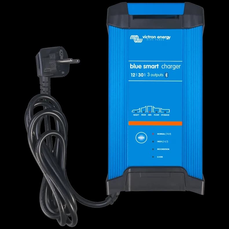 Victron Energy Blue Smart IP22 Charger 12/30(3) Зарядна станція